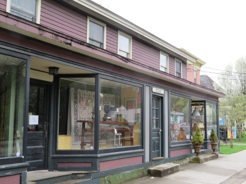 Amenia Station Antiques 